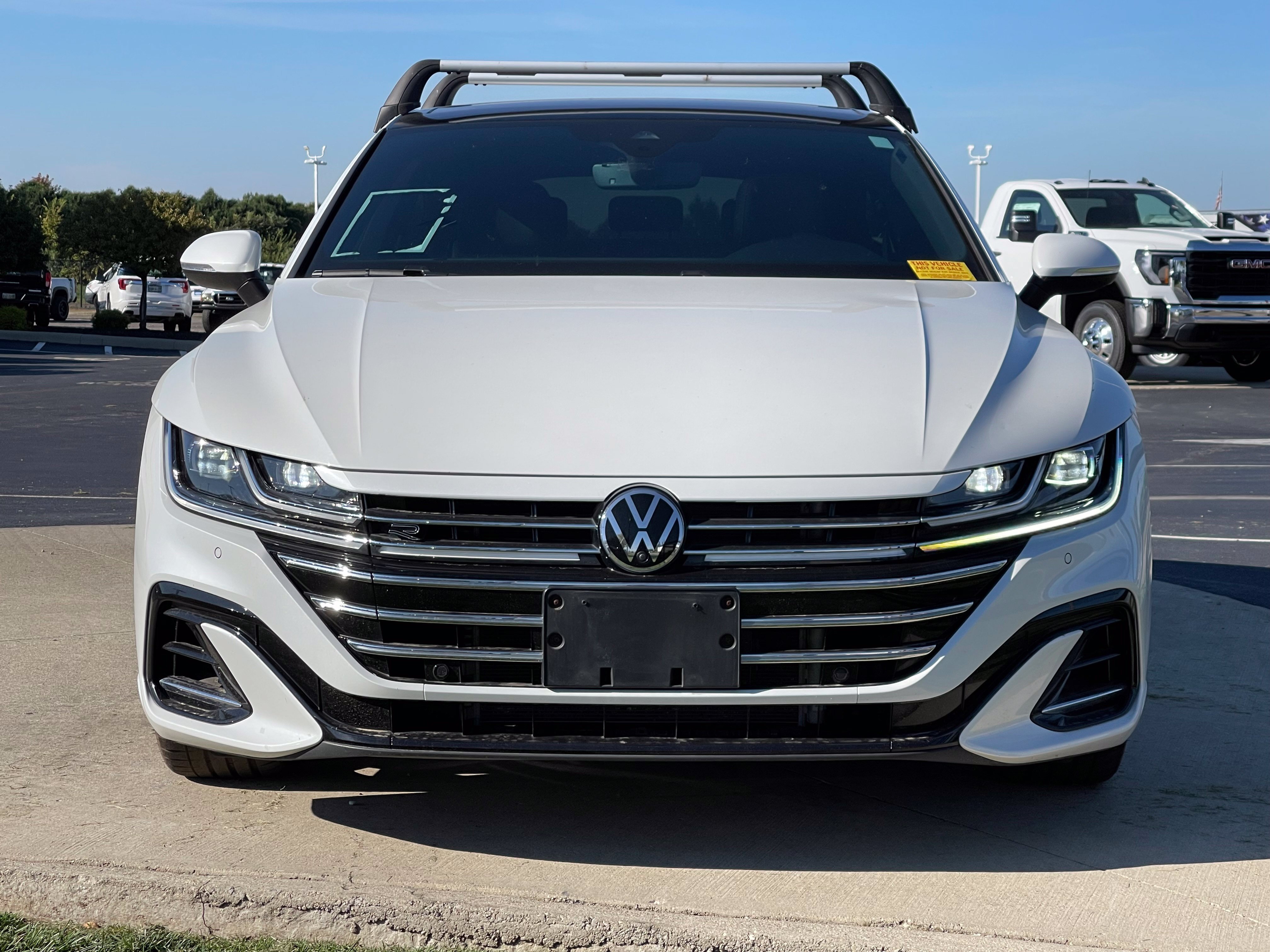 Used 2023 Volkswagen Arteon SEL Premium AWD/4WD image 2