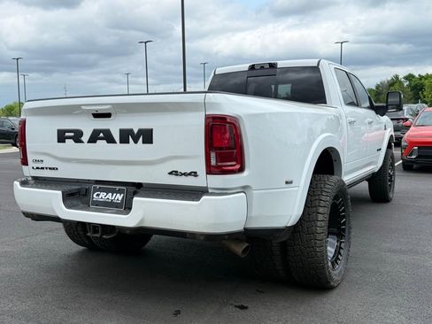 Used 2026 RAM 3500 Limited AWD/4WD image 5