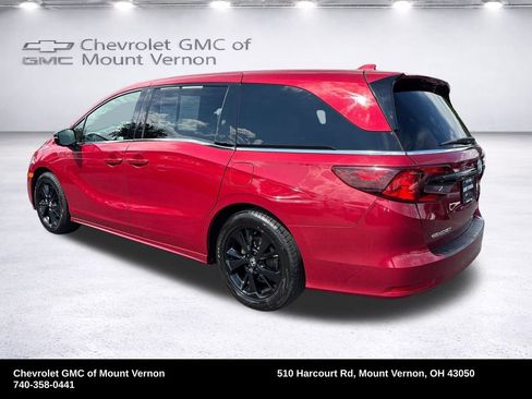 Used 2023 Honda Odyssey Sport image 3