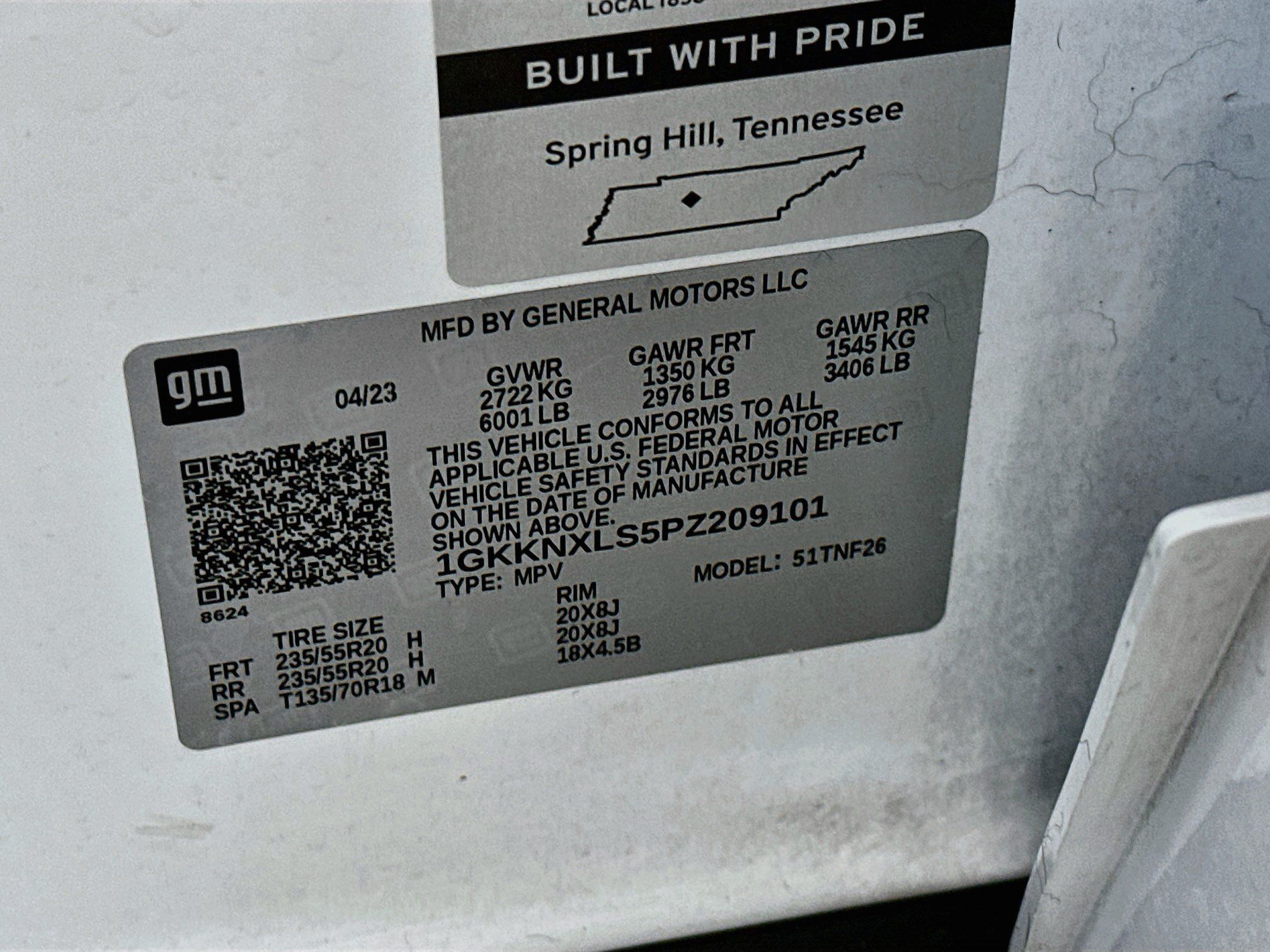 Used 2023 GMC Acadia Denali w/ Denali Ultimate Package AWD/4WD image 12