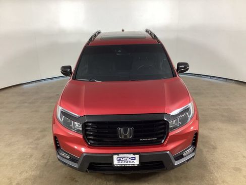Used 2024 Honda Passport Black Edition image 2