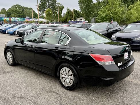 Used 2010 Honda Accord LX image 4