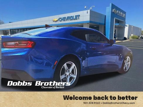 Used 2017 Chevrolet Camaro LT image 6