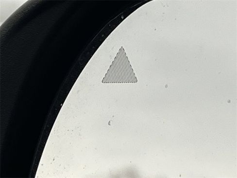 Used 2019 Jeep Cherokee Trailhawk w/ Cold Weather Group image 37