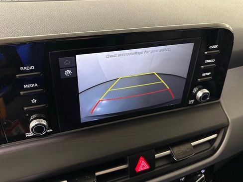 New 2026 Kia Seltos LX FWD image 24