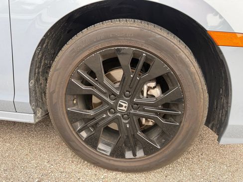 Used 2025 Honda Odyssey Sport-L image 10