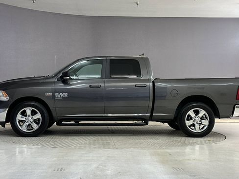 Used 2019 RAM 1500 Big Horn RWD image 2