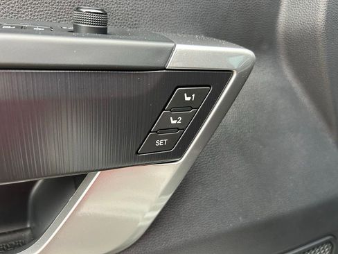 Used 2023 Toyota Sequoia Platinum image 19