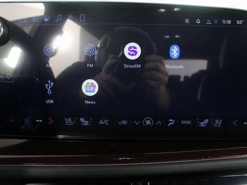 New 2026 Chevrolet Traverse RS image 7