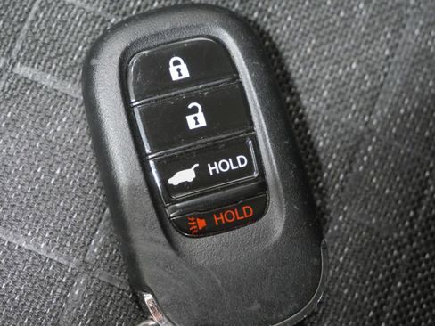 Used 2025 Honda HR-V LX image 27