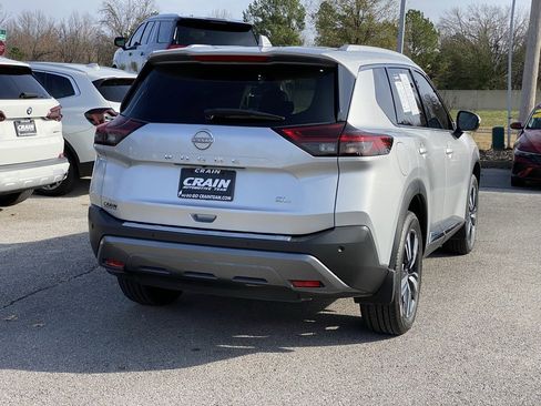 Used 2022 Nissan Rogue SL image 8