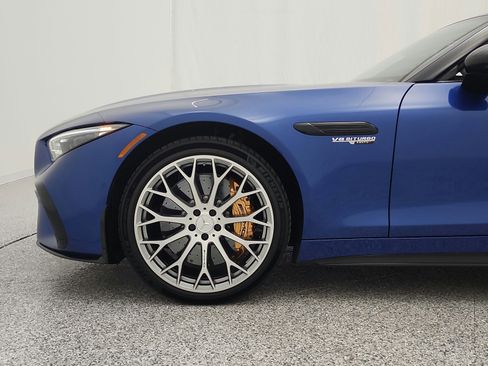 Certified 2022 Mercedes-Benz SL 63 AMG 4MATIC image 21