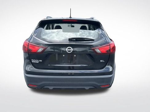 Used 2017 Nissan Rogue Sport SL FWD image 5