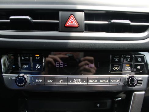 New 2026 Kia Seltos EX image 35