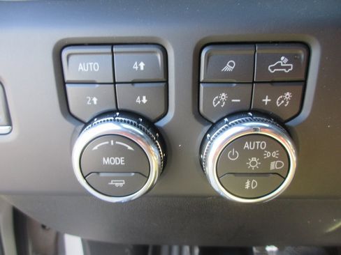 New 2026 GMC Sierra 1500 AT4 w/ AT4 Premium Package image 17