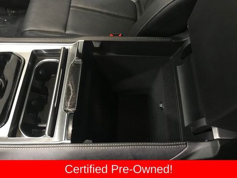 Certified 2025 Jeep Wagoneer Series II image 24