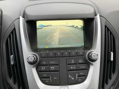 Used 2017 Chevrolet Equinox LT w/ Convenience Package image 37