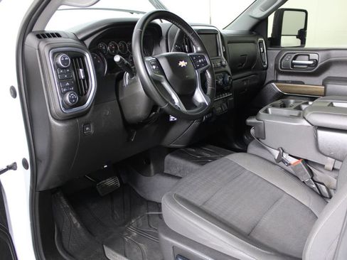 Used 2023 Chevrolet Silverado 2500 LT image 19