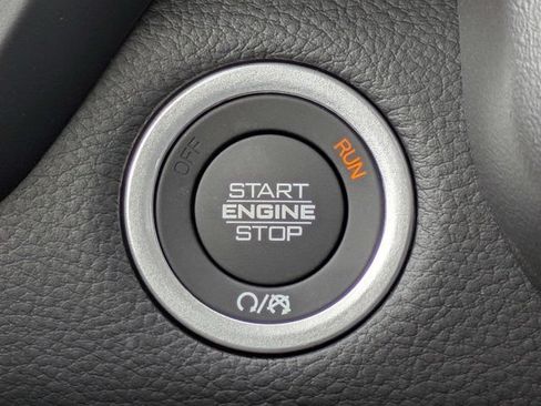 New 2026 RAM 1500 Laramie w/ Laramie Preferred Package AWD/4WD image 30