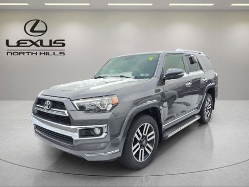 Used 2016 Toyota 4Runner SR5 image 1