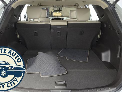 Used 2017 Hyundai Santa Fe Sport 2.0T image 30