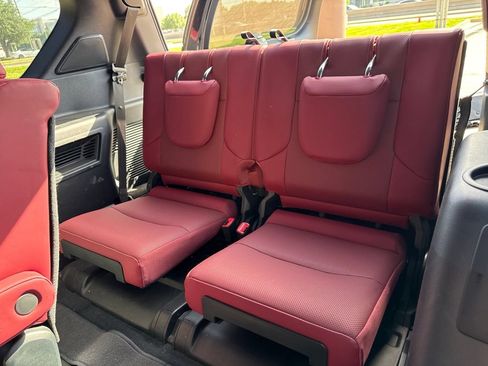 Used 2023 Lexus GX 460 Premium AWD/4WD image 17
