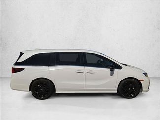 Used 2025 Honda Odyssey Sport-L video 4
