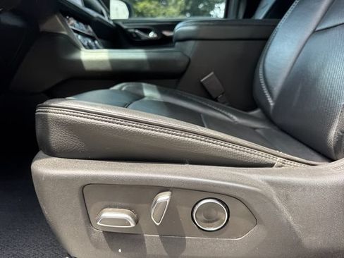 Used 2021 GMC Yukon XL Denali AWD/4WD image 15