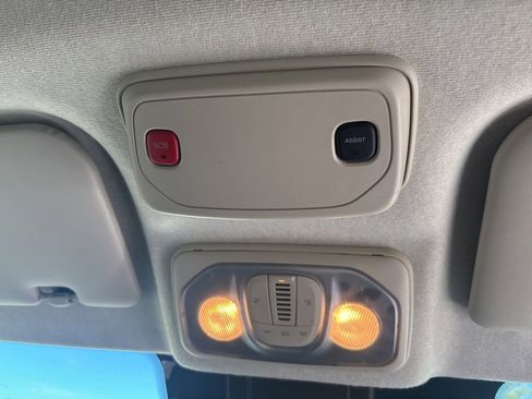 Used 2023 RAM ProMaster 2500 image 37