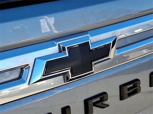 Used 2023 Chevrolet Suburban High Country w/ Premium Package 2 image 28