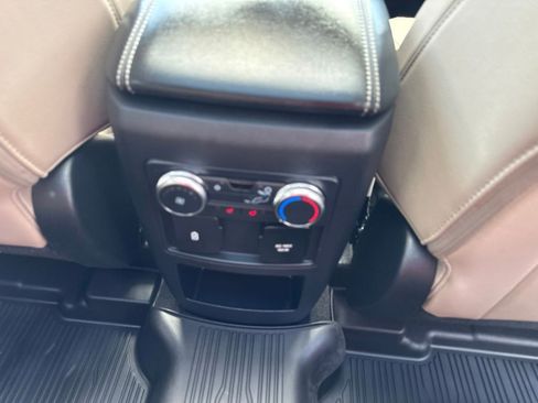 Used 2021 Ford Explorer Limited w/ Hybrid Equipment Group 310A RWD image 26