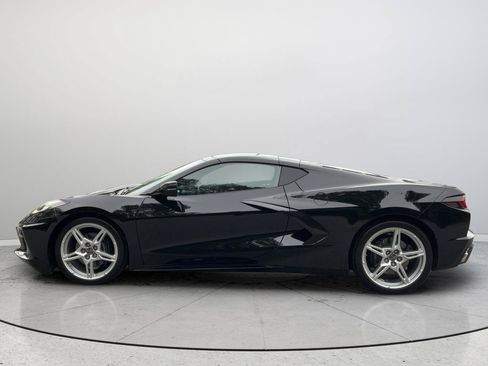 Used 2020 Chevrolet Corvette Stingray Coupe w/ 1LT RWD image 10