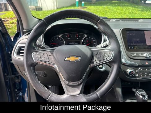 Used 2019 Chevrolet Equinox LT w/ Sun & Navigation Package FWD image 11