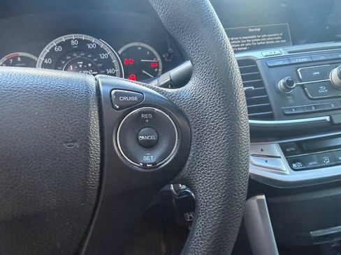 Used 2014 Honda Accord LX image 18