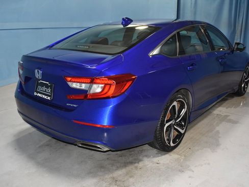 Used 2018 Honda Accord Sport image 27