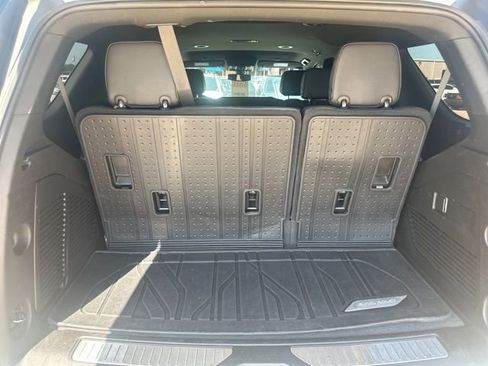 Used 2022 Chevrolet Tahoe Z71 AWD/4WD image 23
