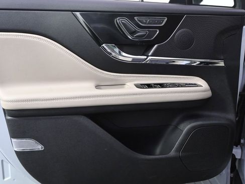 New 2026 Lincoln Corsair Premiere AWD/4WD image 22