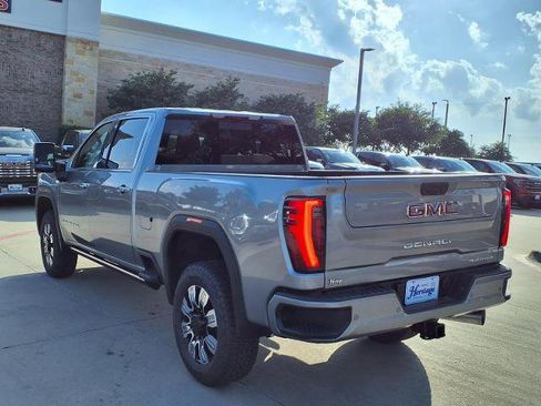 New 2026 GMC Sierra 2500 Denali w/ Denali Reserve Package AWD/4WD image 26