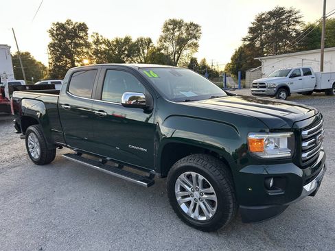 Used 2016 GMC Canyon SLT w/ Driver Alert Package AWD/4WD image 4