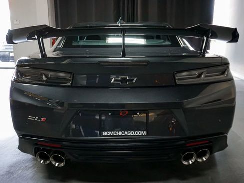 Used 2018 Chevrolet Camaro ZL1 image 17