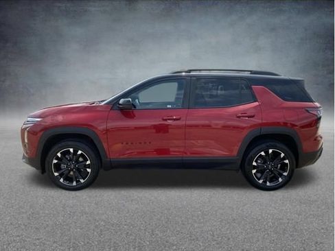 Used 2025 Chevrolet Equinox RS FWD image 2