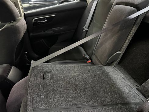 Used 2013 Nissan Altima 2.5 S FWD image 31