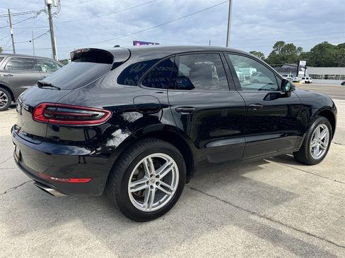 Used 2018 Porsche Macan AWD/4WD image 5