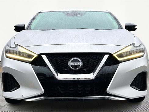 Used 2023 Nissan Maxima SV w/ Floor Mat Group image 3