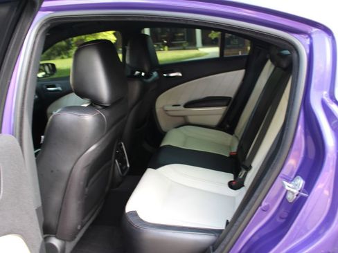 Used 2018 Dodge Charger R/T w/ Plus Group image 11