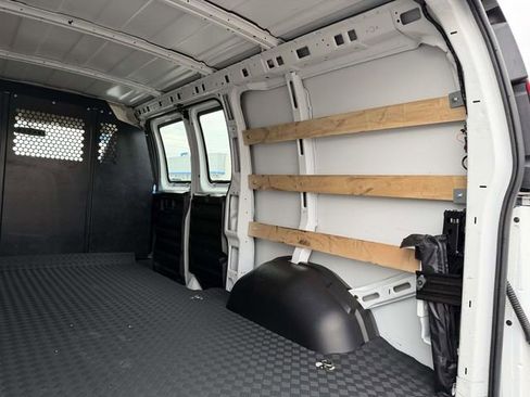 Certified 2024 GMC Savana 2500 w/ Driver Convenience Package image 8