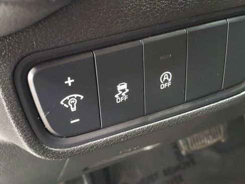 Used 2024 Kia Soul LX w/ Option Group 015 image 25