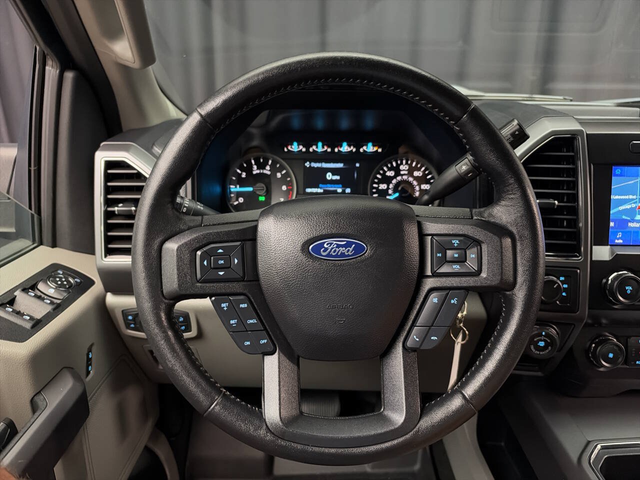 Used 2020 Ford F150 XLT w/ Equipment Group 302A Luxury AWD/4WD image 13