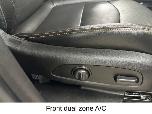 Used 2020 GMC Terrain SLT w/ Preferred Package FWD image 23