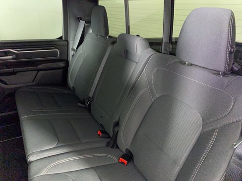 Used 2023 RAM 1500 Big Horn AWD/4WD image 32